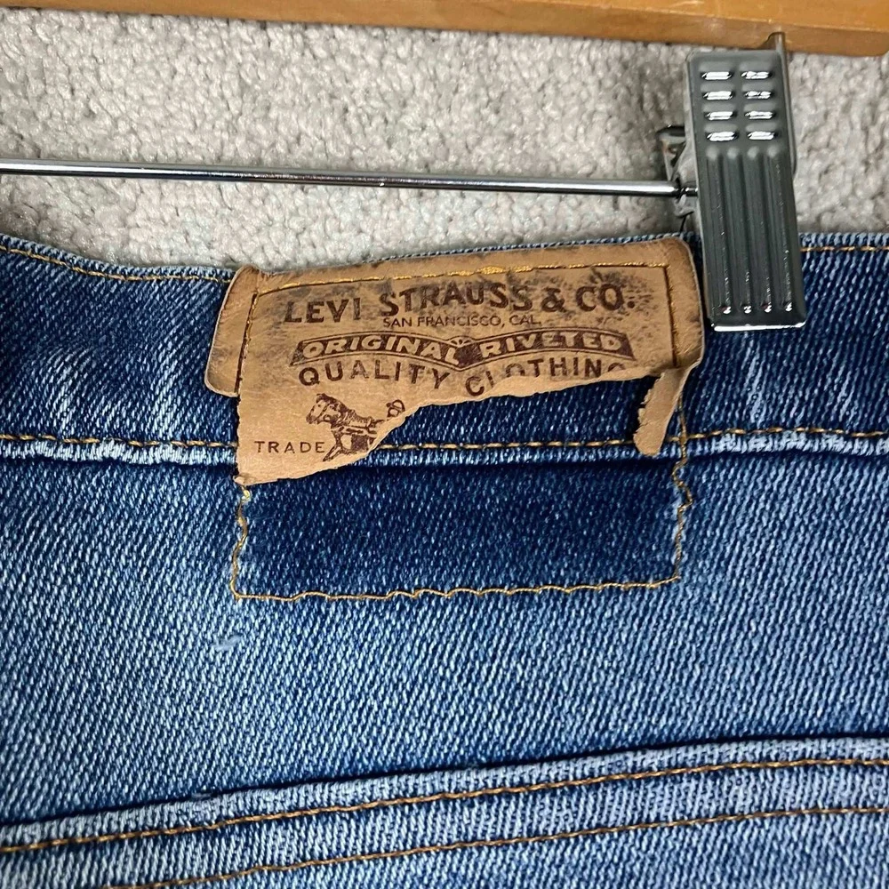 Vintage Levis Jeans Mens Fits 36x27 517 Blue Bootcut Black Tab Patched 80s 90s